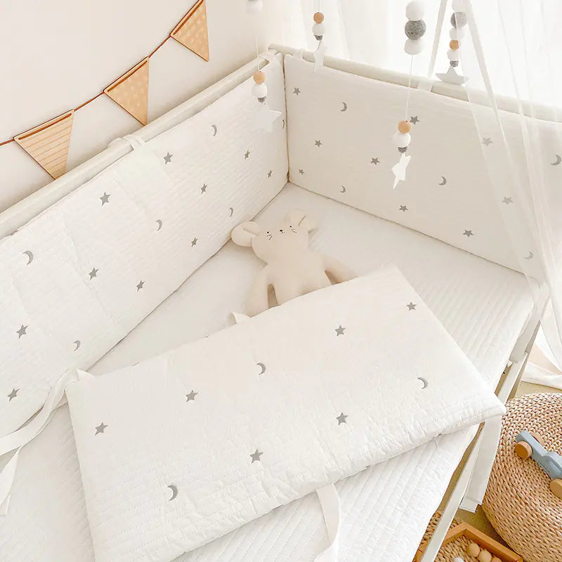 Jaxyn + Jade cuddles Cotton Bed Stop Bedding